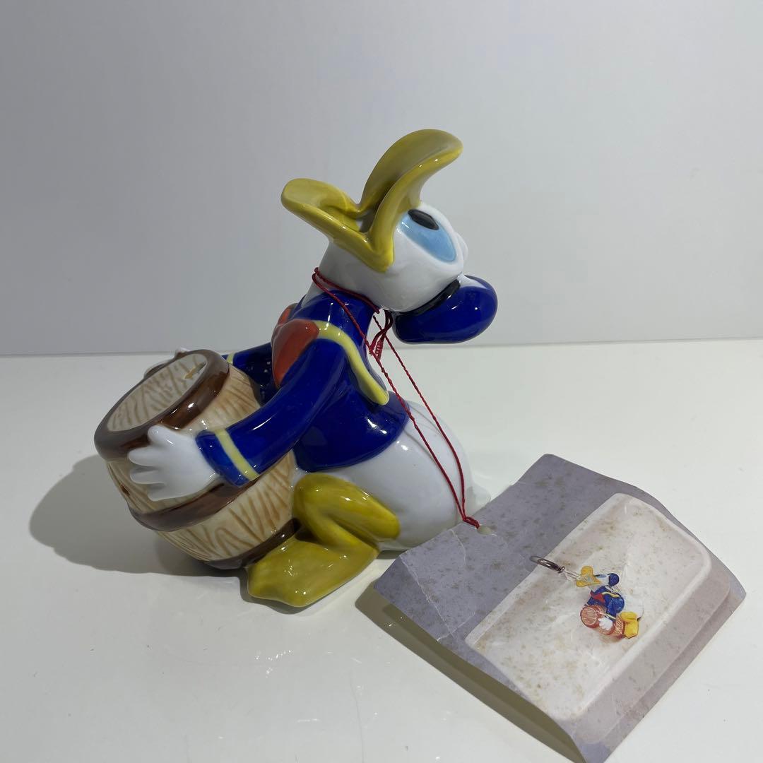 ドナルド ダック トイレ タンク 当時物 ディズニー 陶器製 置物 - メルカリ