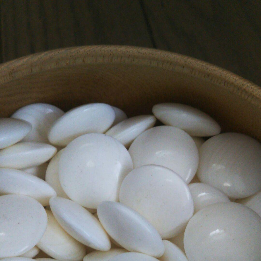 碁石白黒