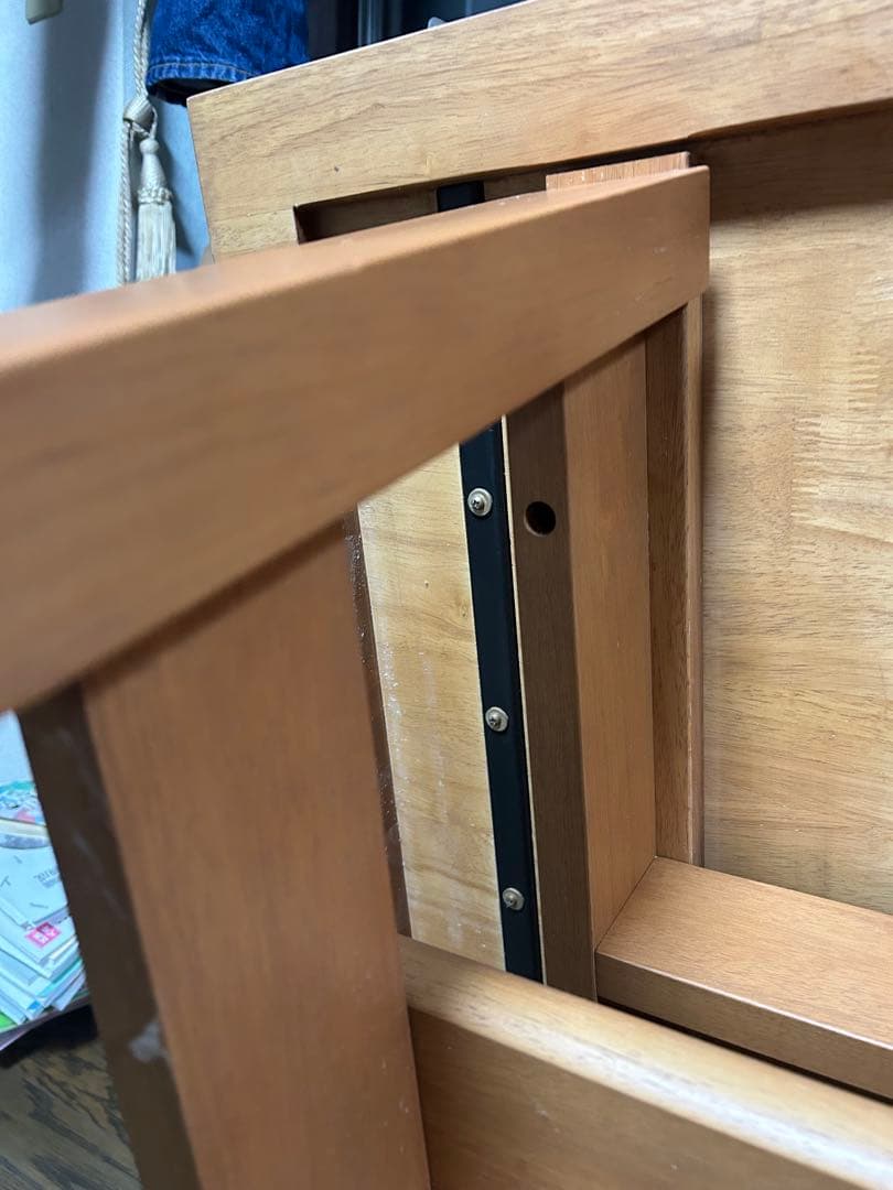 ダイニングテーブル＆ベンチ２台