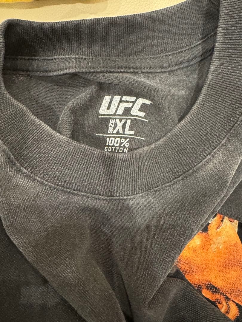 川口春奈着用】マックス・ホロウェイ ヴィンテージ加工 Tシャツ UFC XL