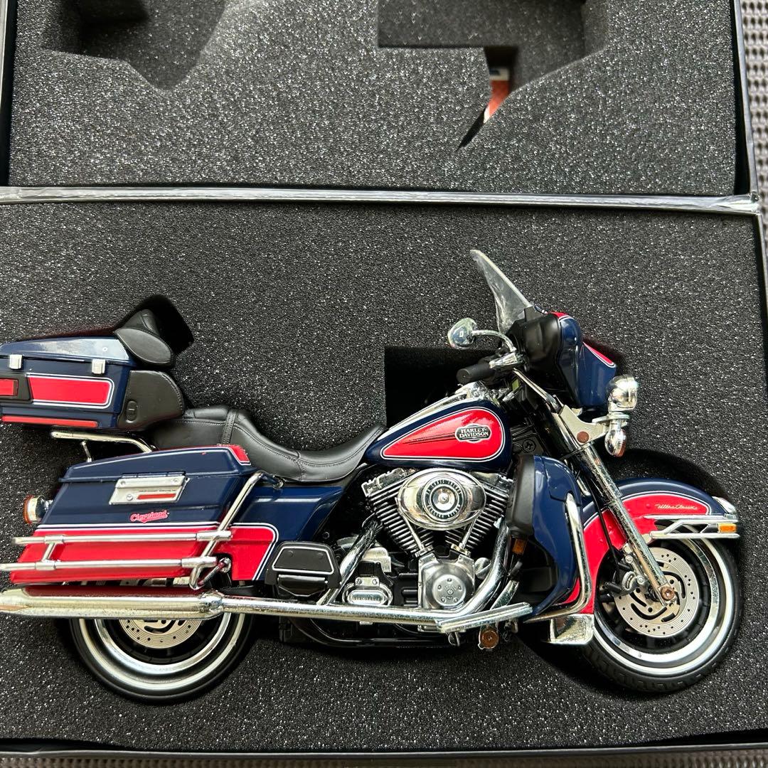 Ford 427エンジンモデル 限定品　➕　ハーレーMLBS仕様3台　セット