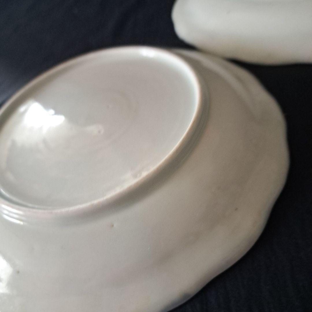 「青と白のコントラスト！ 山水画皿(直径18cm)」 古伊万里皿 2客セット 骨