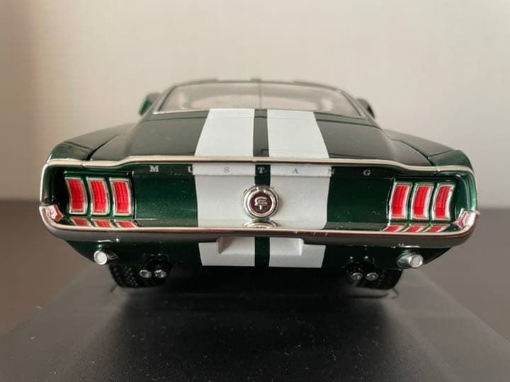 【日本未発売、絶版】ワイルドスピード ミニカー フォードマスタング 1/18