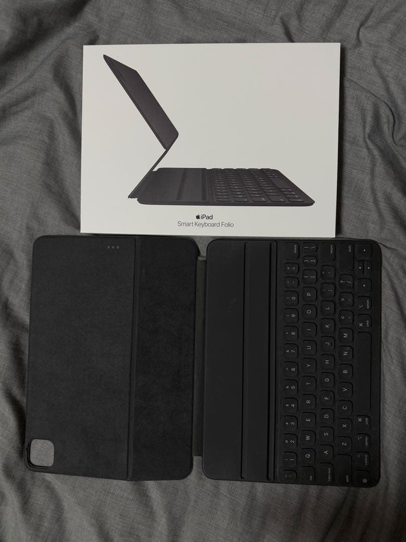 iPad Pro 11インチ Smart Keyboard Folio ブラック