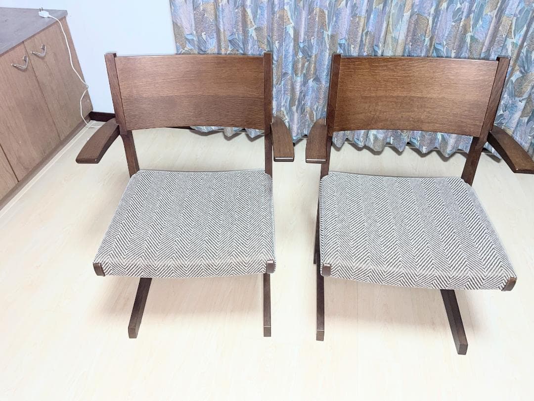 美品！飛騨産業 HIDA HTS2 円卓 丸テーブル 幅80cm 高さ65cm