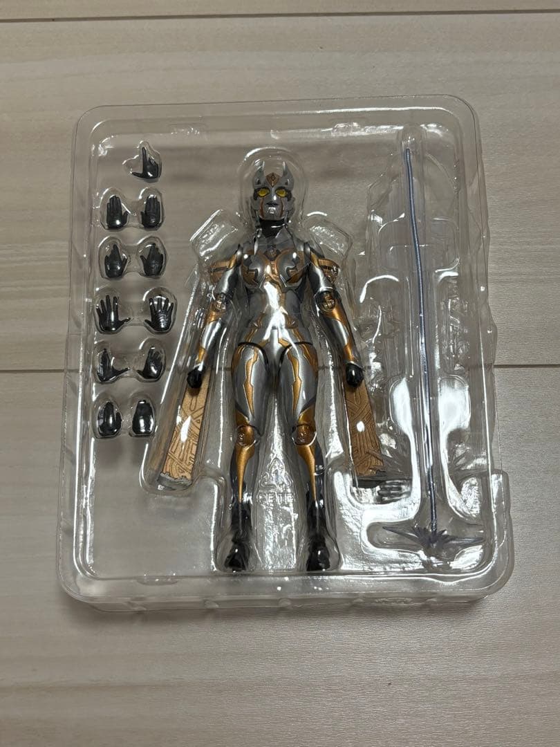 カルミラ フィギュアーツ