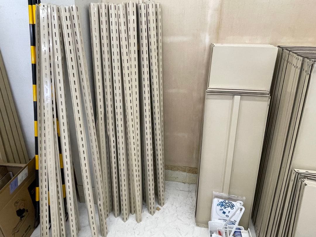 スチールラック 180×45×180 5段 ベージュ 1台分 福井県引き取り