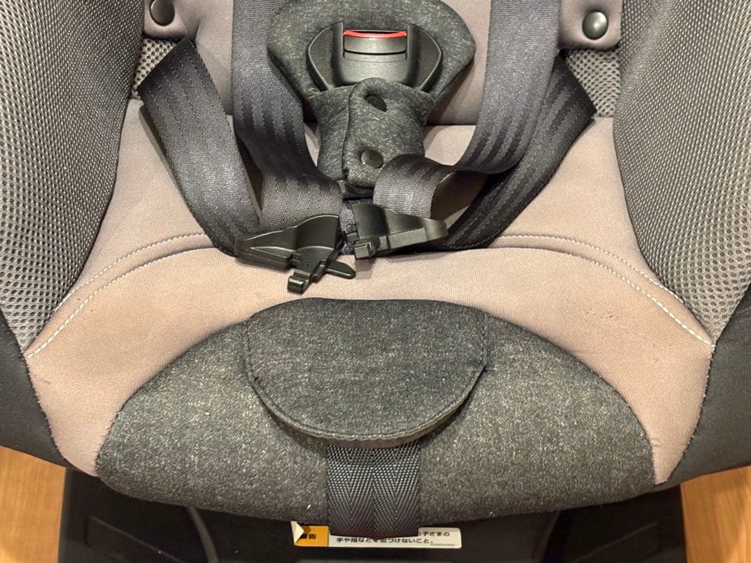 アプリカ　クルリラ　プレミアム　ISOFIX 回転式
