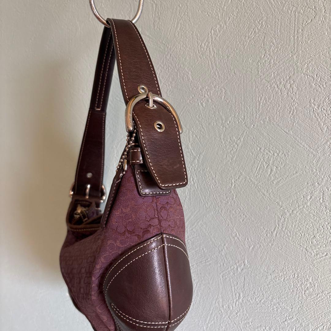 1/12まで限定価格！コーチショルダーバッグハンドルバック　パープルシグネチャー