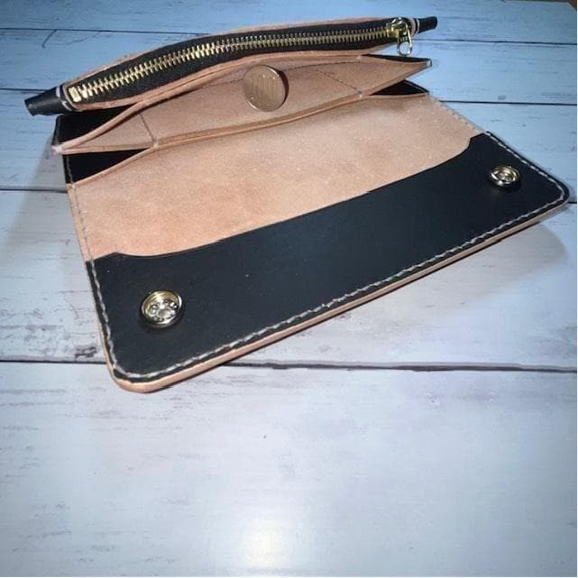 まーくん ロングトラッカーウォレット/姫路レザー茶芯黒色/ステッチ白色