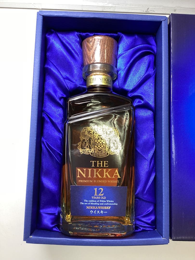 ハ 様 NIKKA 12年 プレミアムブレンドウイスキ 700ml 43 ウイスキー