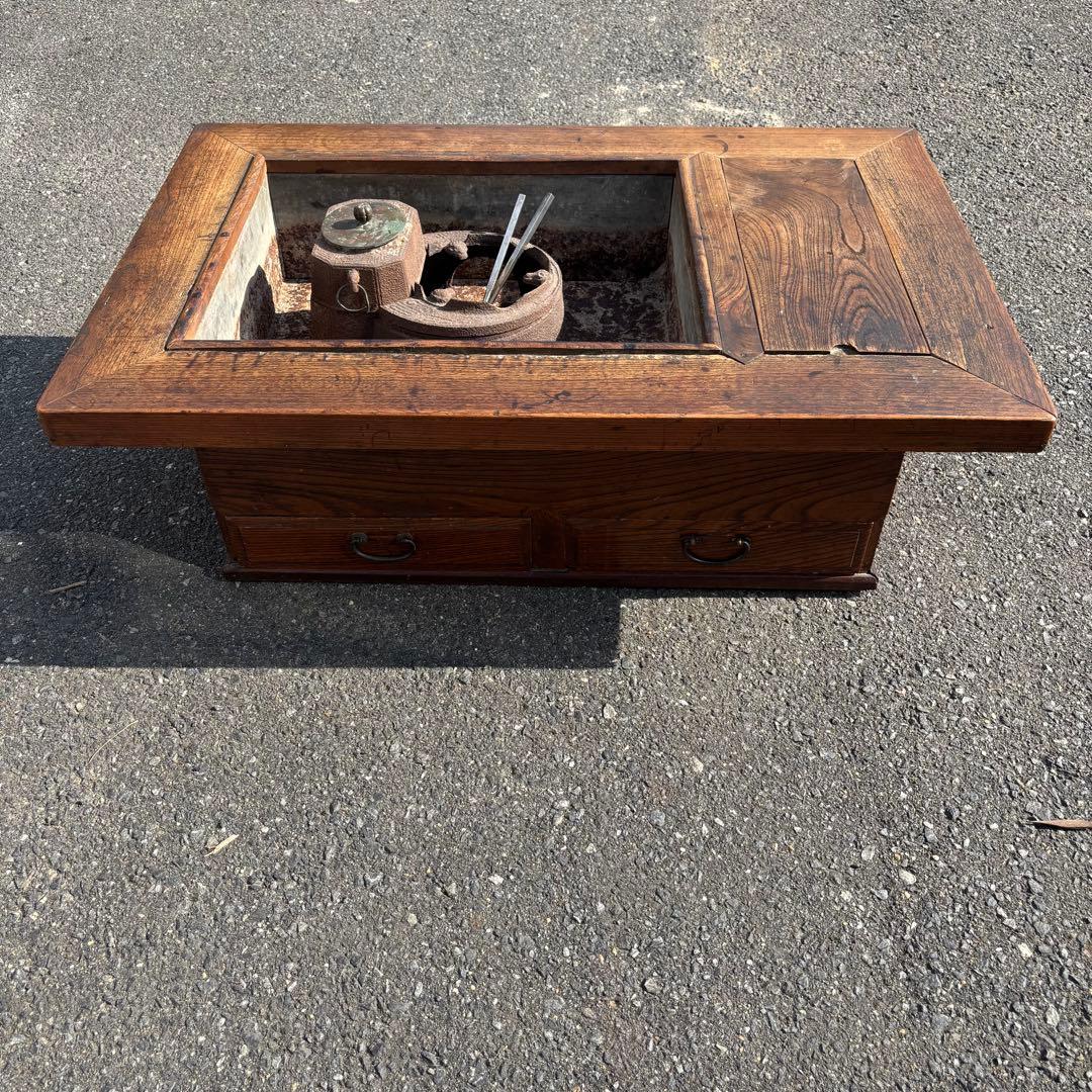 長火鉢 龍文堂酒燗器付 銅蓋 火箸付 囲炉裏座卓 引出し付き 灰付 当時