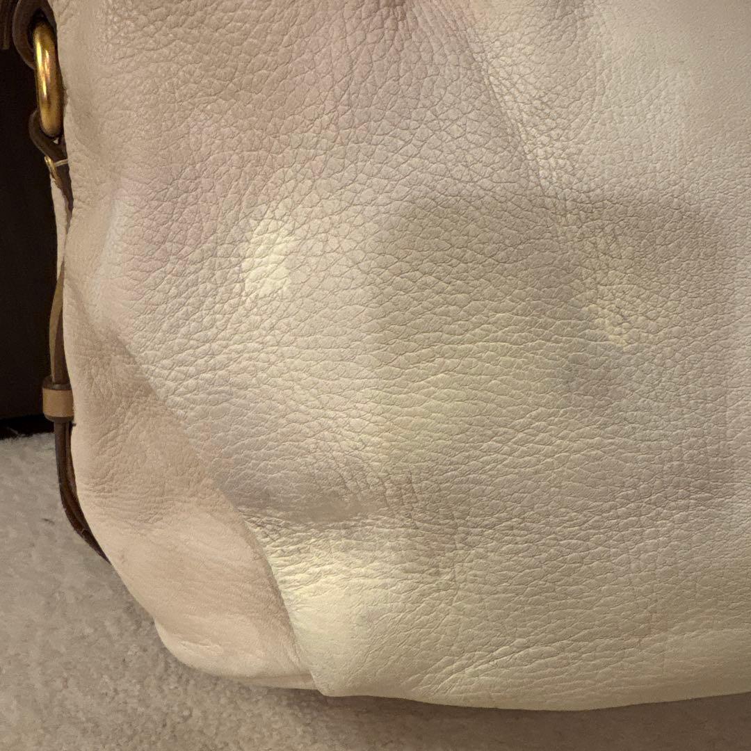 PRADA ベージュ ショルダーバッグ