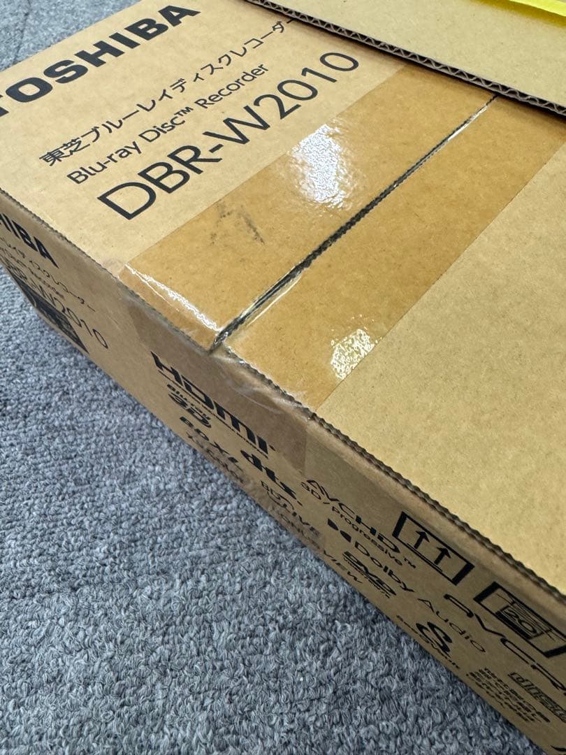未使用　東芝 レグザ ブルーレイレコーダー DBR-W2010 REGZA