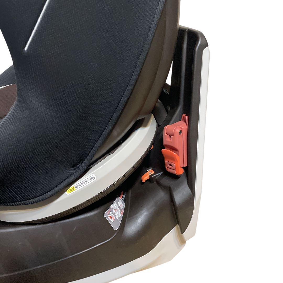 コンビ　ネセルターンリミテッド　ブラウン　新生児　combi チャイルドシート