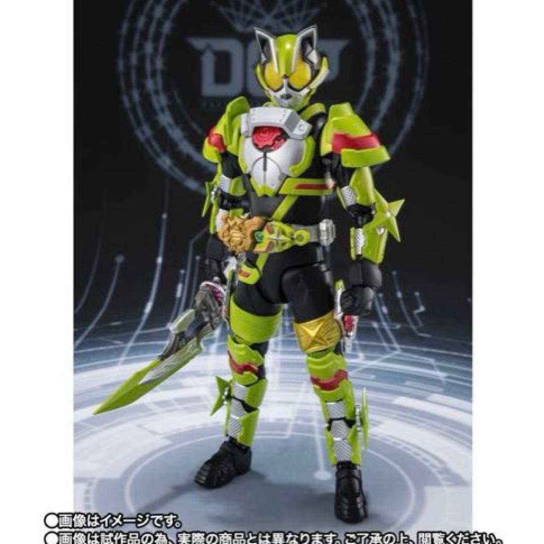 S.H.Figuarts仮面ライダータイクーン ニンジャフォーム＆ケケラ