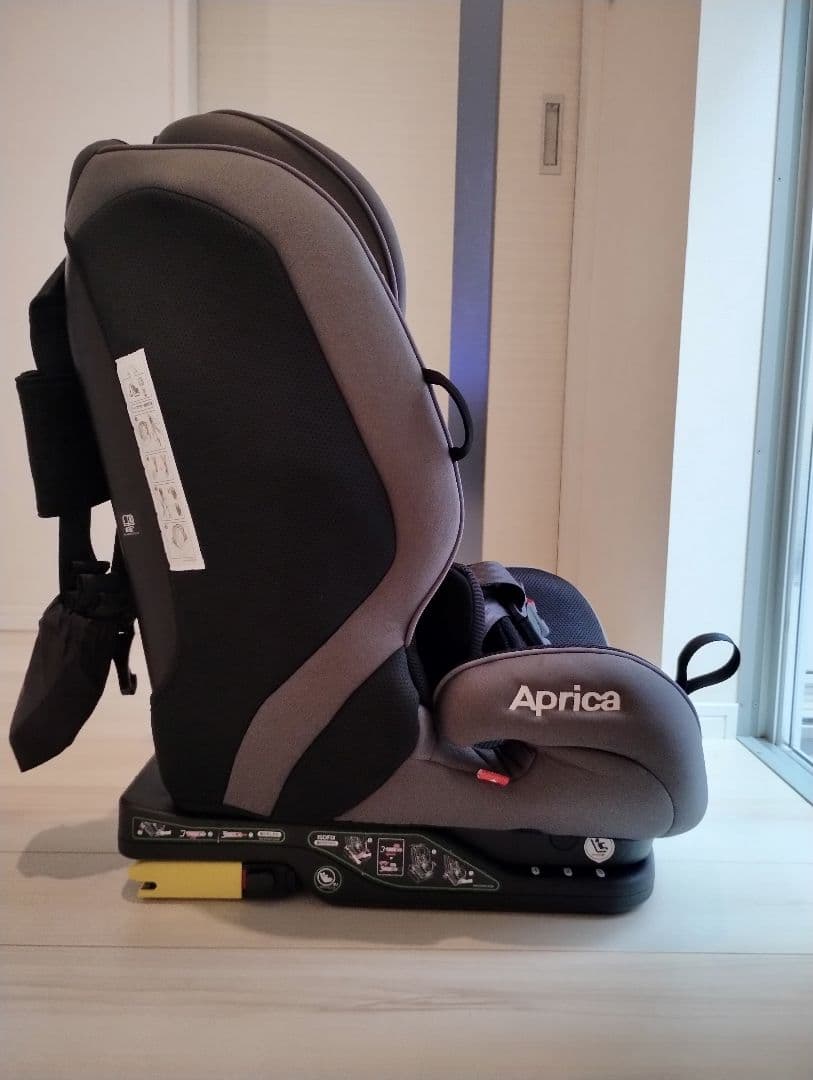 美品ApricaアップリカISOFIXチャイルド&ジュニアシートフォームフィット