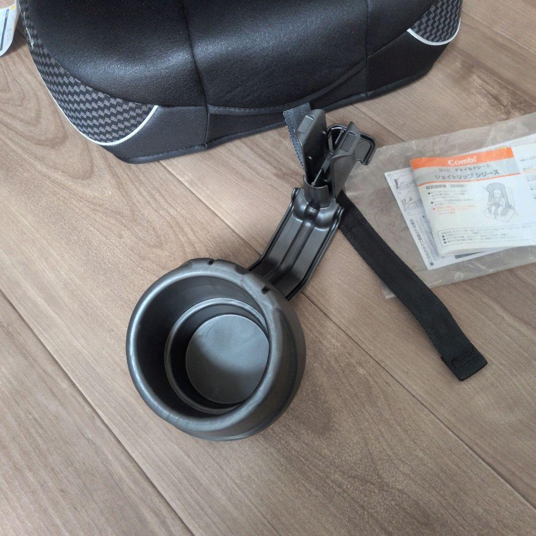 新品　チャイルドシート　ジュニアシート　ジョイトリップ　エッグショック　コンビ