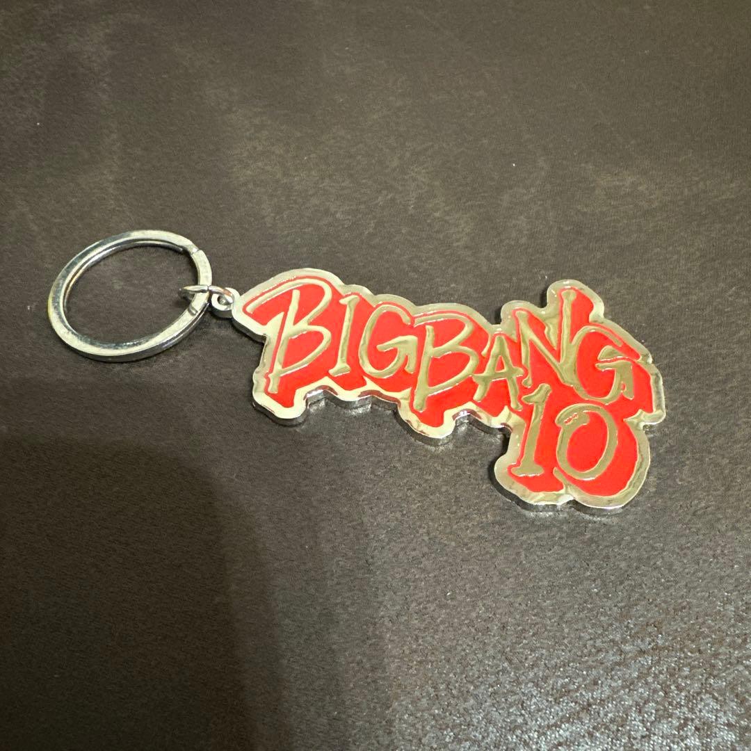 BIG BANG10周年記念　ペンライト　SOLケースセット