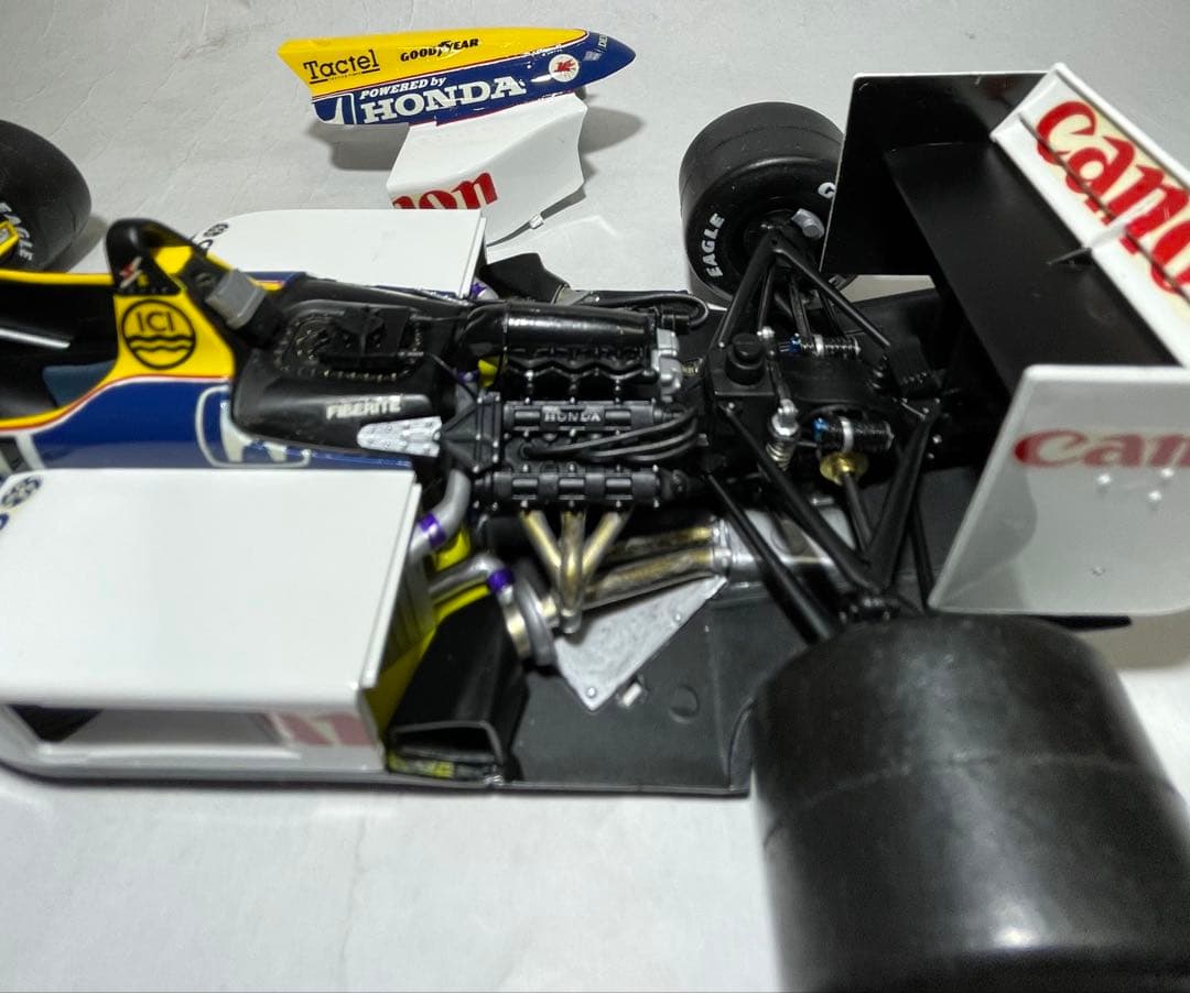 1/20 ウィリアムズFW11 F-1 '86チャンピオンマシン [完成品] 1/20