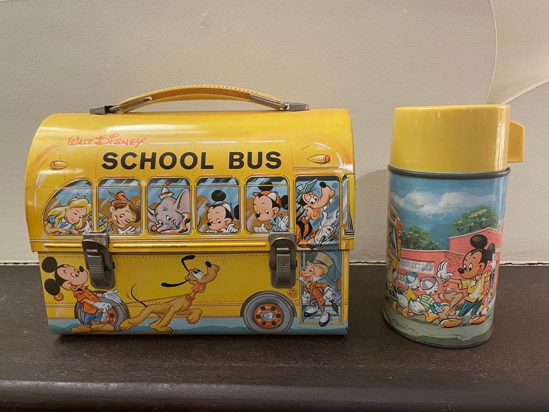 ディズニーランチボックス 水筒アラジン製 アンティーク - メルカリ