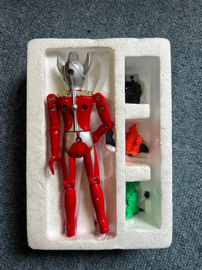 ザ・ウルトラマン当時物　超合金　GB04 ウルトラマンタロウ2点セット