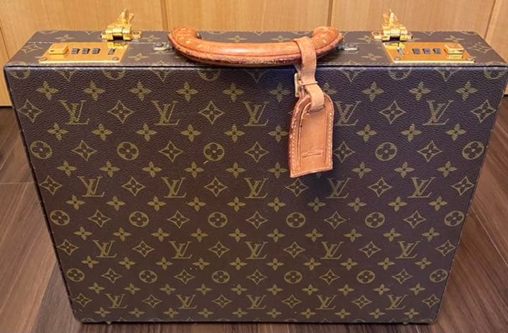 希少・縦型モデル】ルイヴィトン モノグラム ダイヤルロック