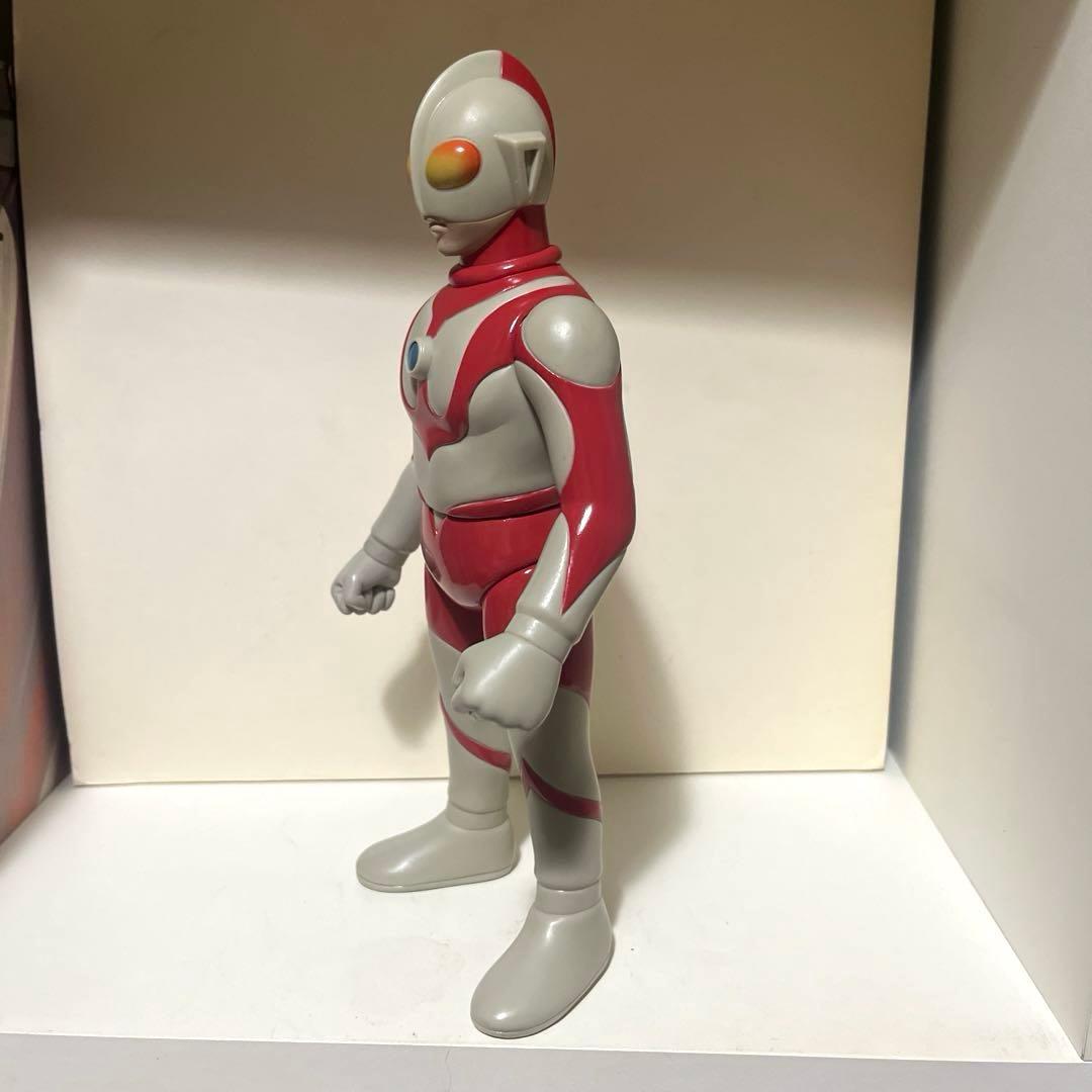 シ*読様 フューチャーモデルズ製 楳図かずお版 ウルトラマン ハーフ