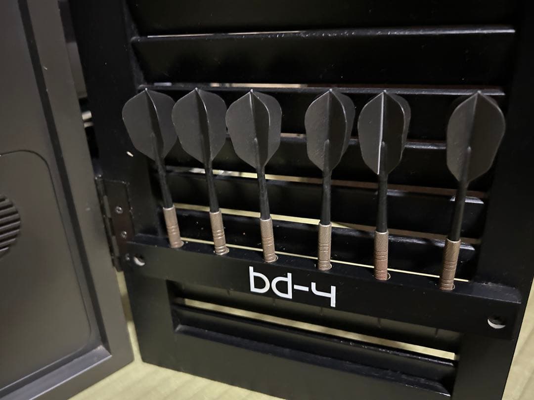 ダーツボード　BLITZERブリッツァー　BD-4 稼働品