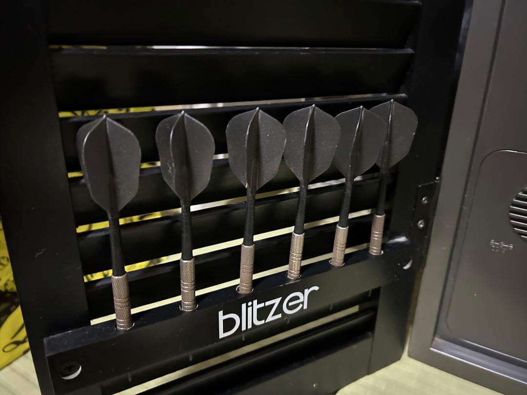 ダーツボード　BLITZERブリッツァー　BD-4 稼働品