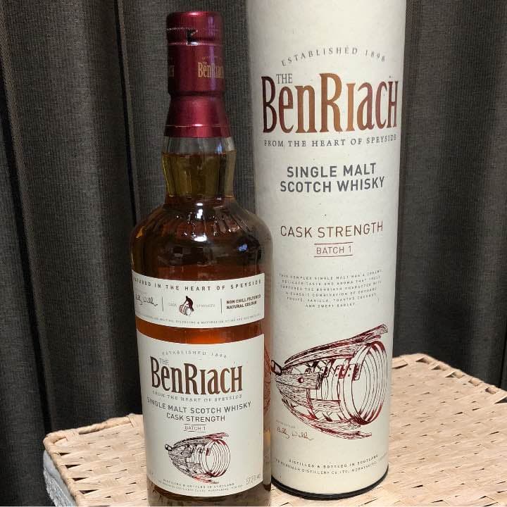 ベンリアック カスクストレングス バッチ1 ウイスキー