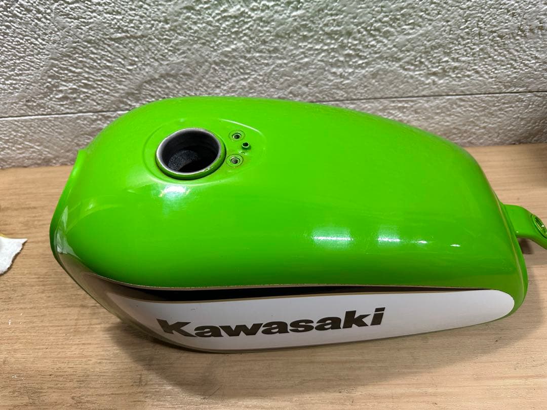250tr キャブ車用 純正タンク カスタムペイント Kawasaki 250TR純正
