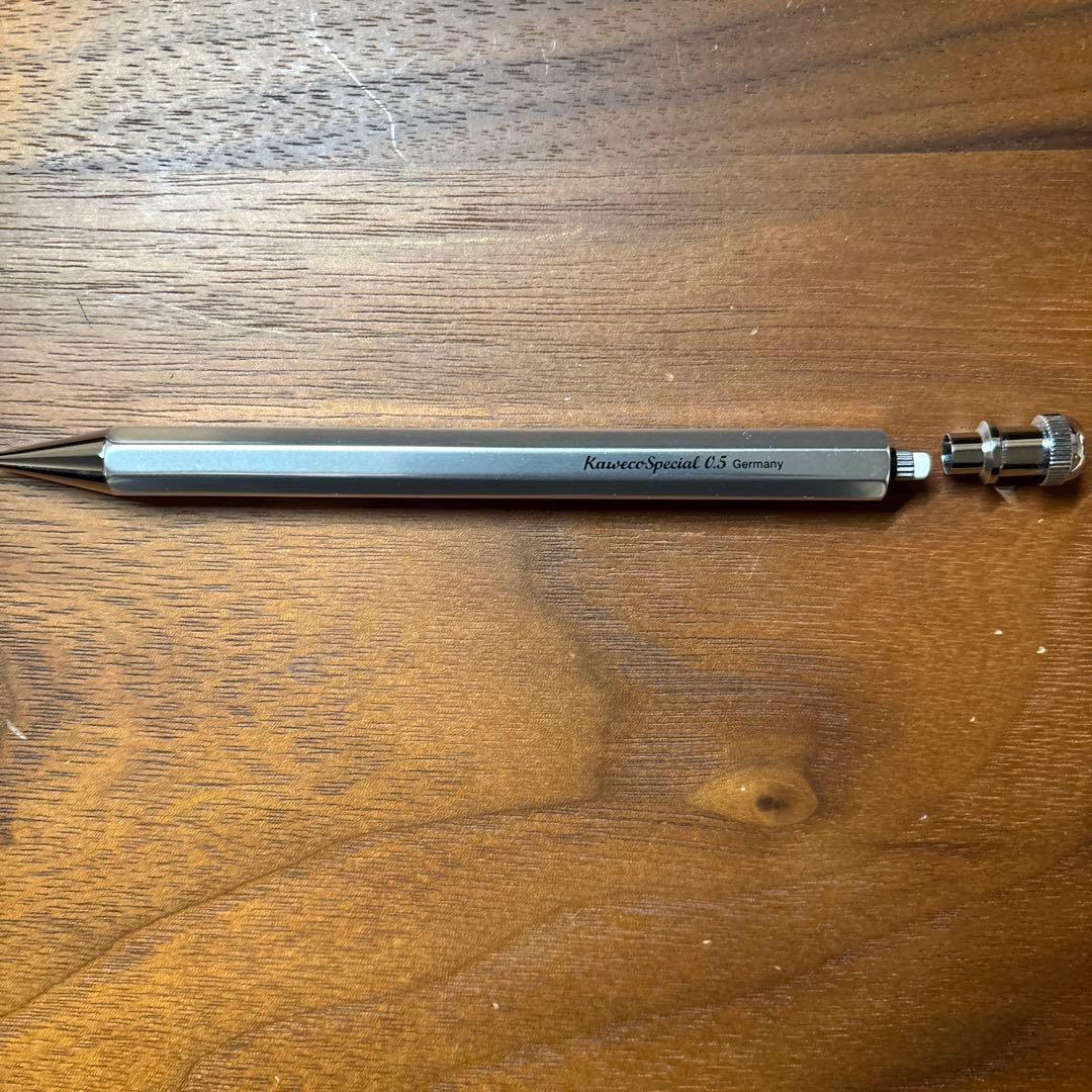 カヴェコスペシャルシャイニーシルバー 0.5mm 正規品