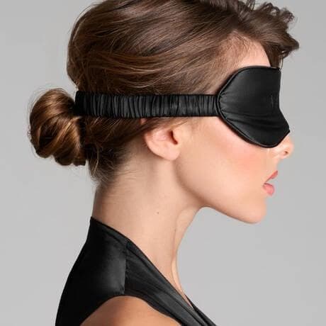 《Maison Close》メゾンクローズ　シルクの上質なアイマスク