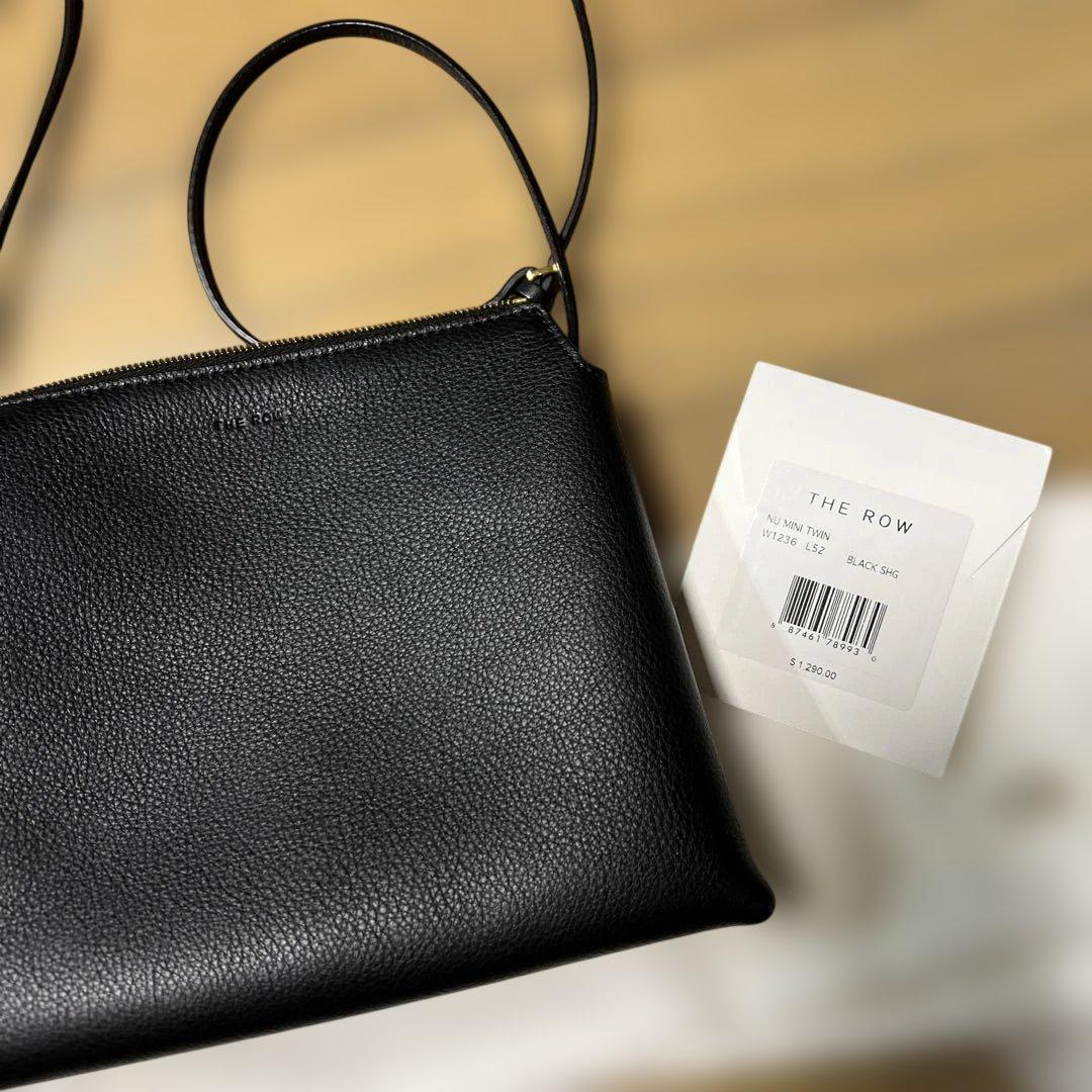 THE ROW nu mini twinブラックレザー ショルダーバッグ