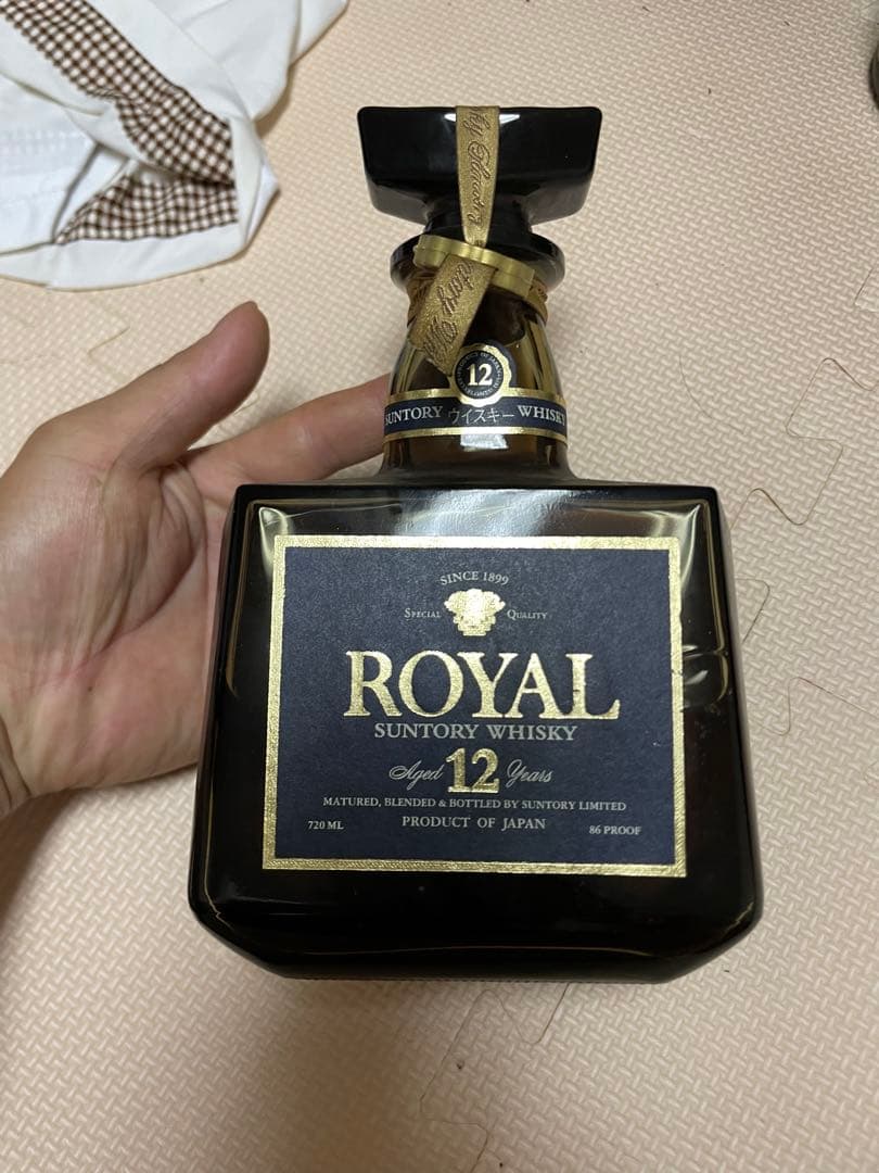サントリー ローヤル プレミアム12年 未開封