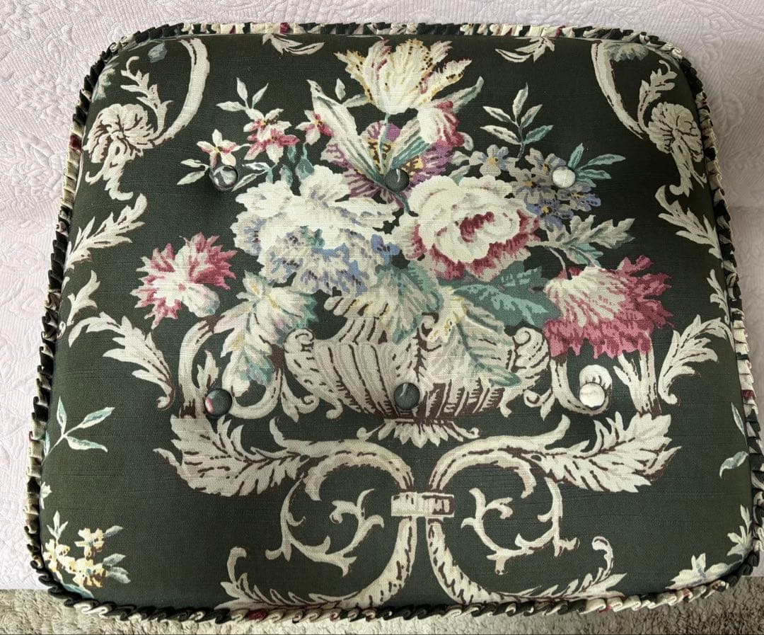 カリモク　スツール　オットマン　karimoku コロニアル　カリモク家具