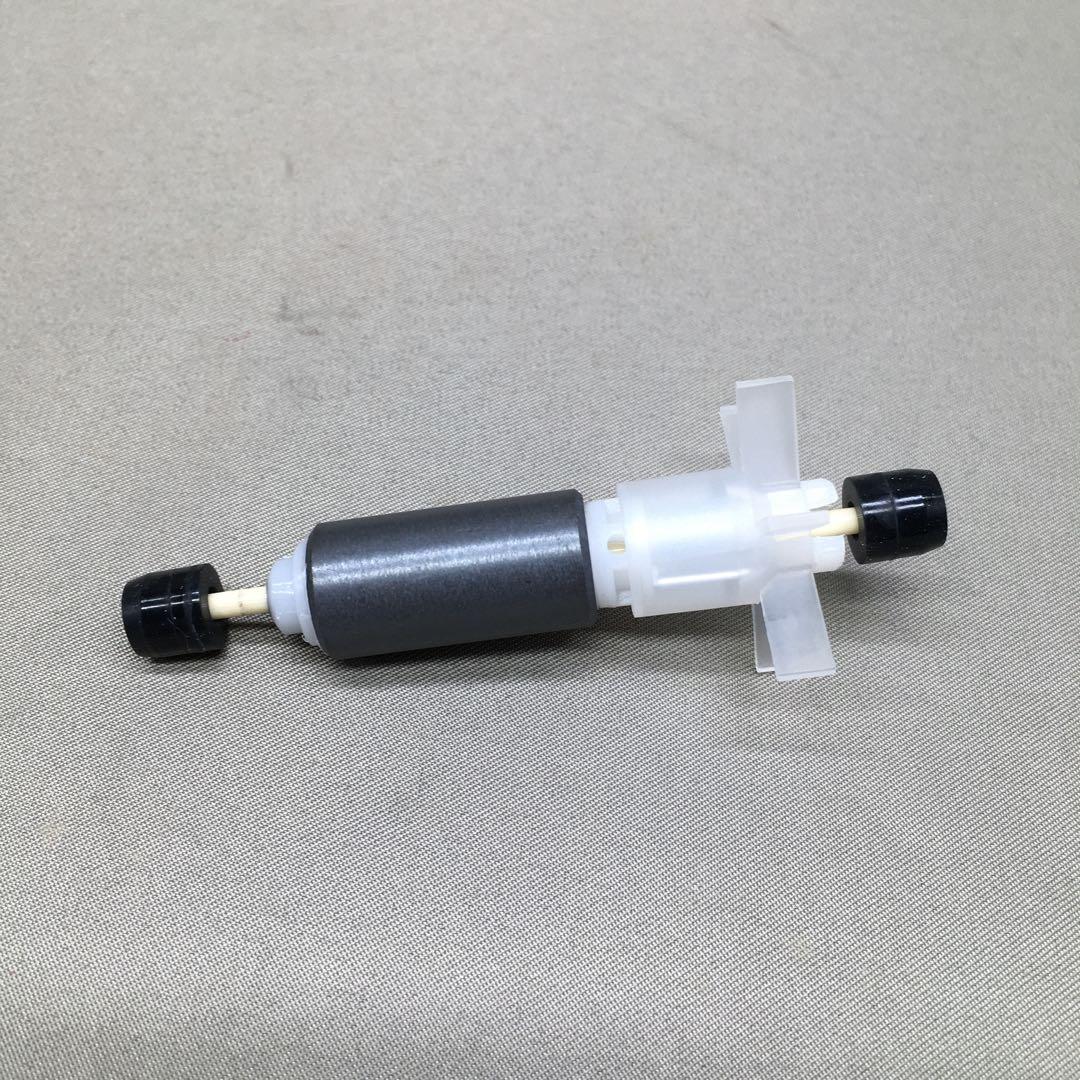 未使用　エーハイム　外部フィルター2213本体類とインペラー類　付属品なしグレー