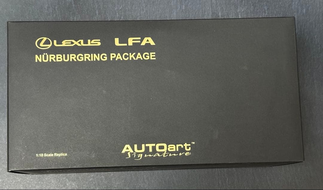 レクサス LFA ニュルブルクリンク パッケージ 1/18スケール