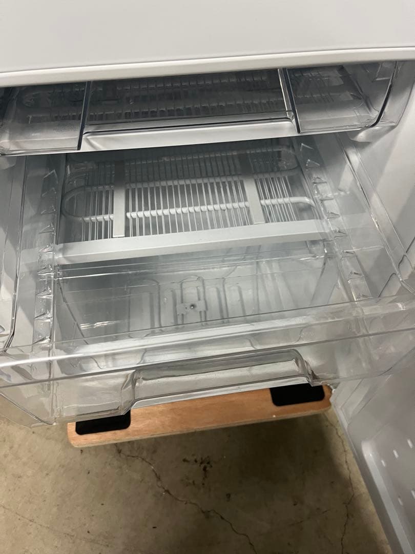 ◇送料込2023年 142L アイリスオーヤマIRSD-14A-W T