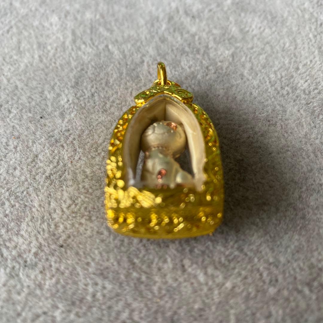 プラクルアン ミリオネアキャット かわいい招きネコ お金 金運 レア 御