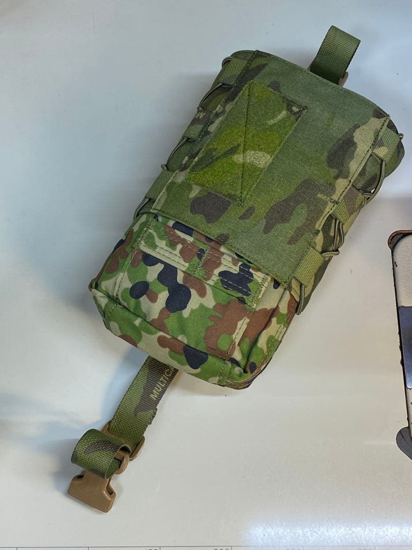 陸自救急品袋 ブローアウトキット マルチカムトロピックの通販はau PAY