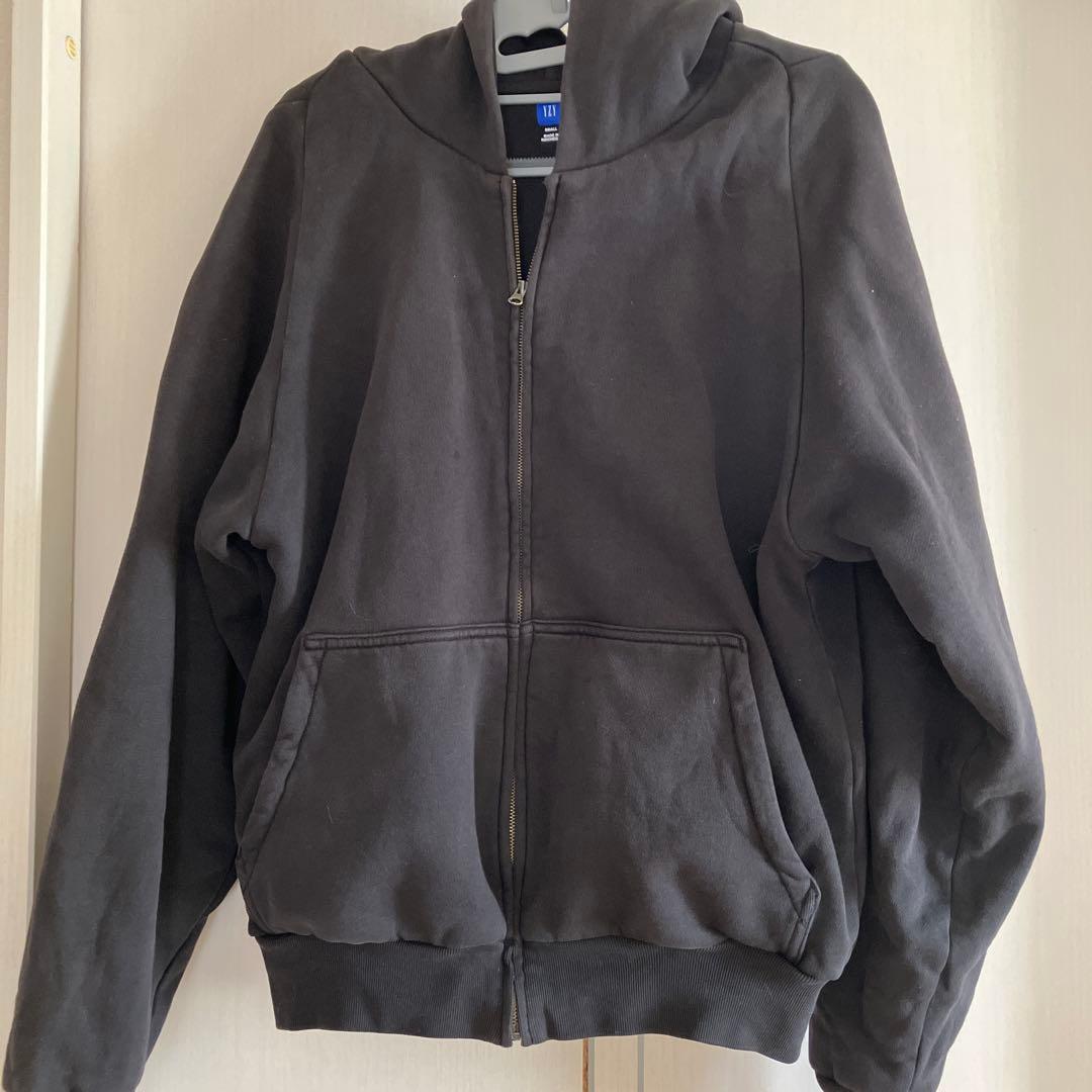 Yeezy × GAPパーカー Sサイズ　黒