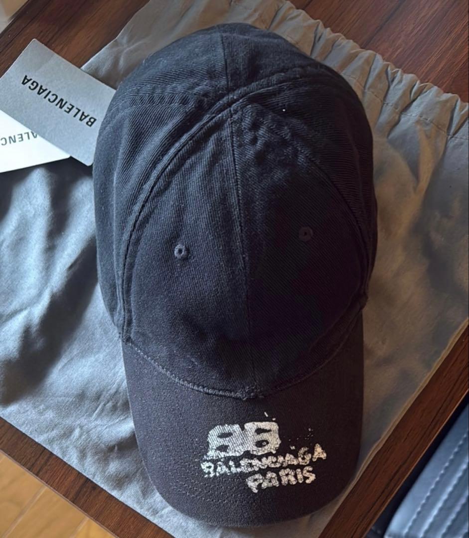 BALENCIAGA ブラック キャップ