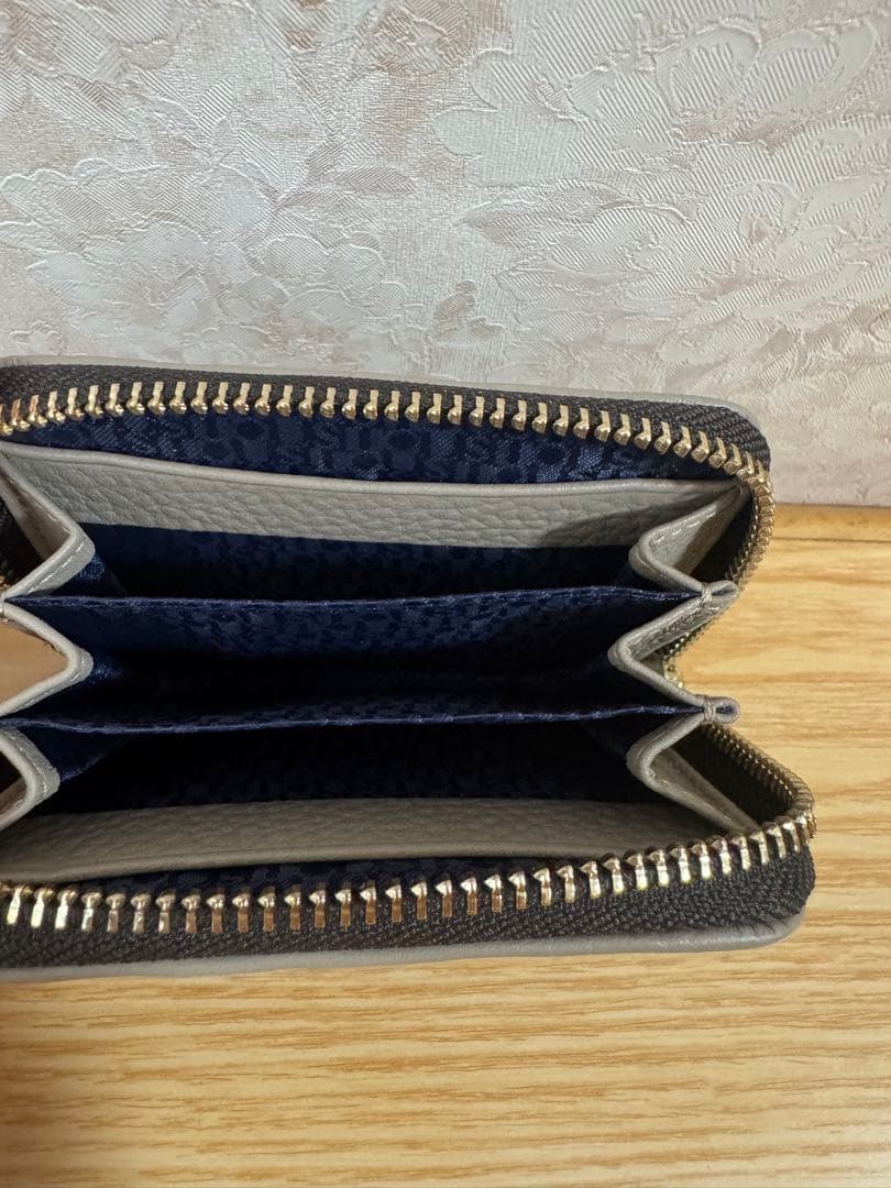 トウス TOUS パース Sherton 牛革 ベージュ