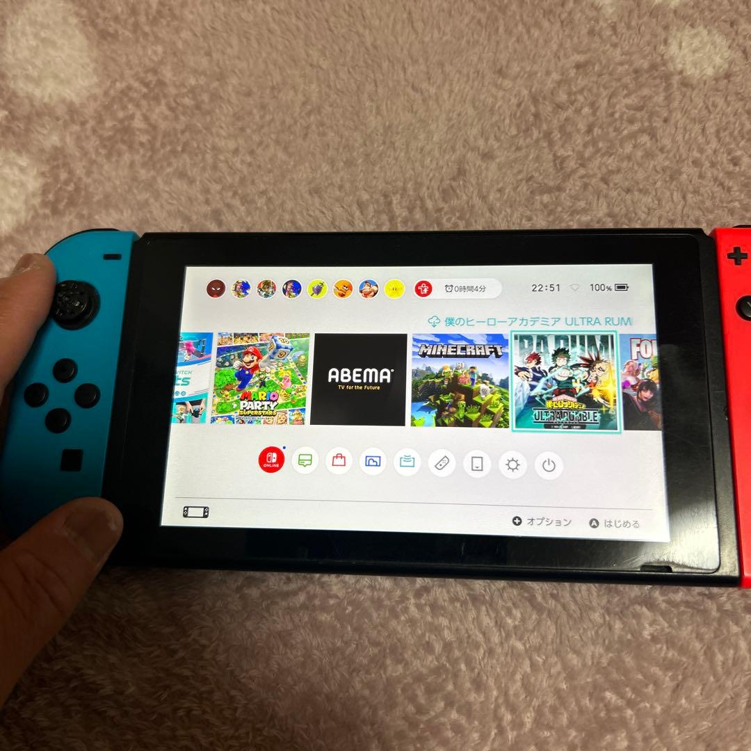 h*e様 Nintendo Switch 本体 青/赤