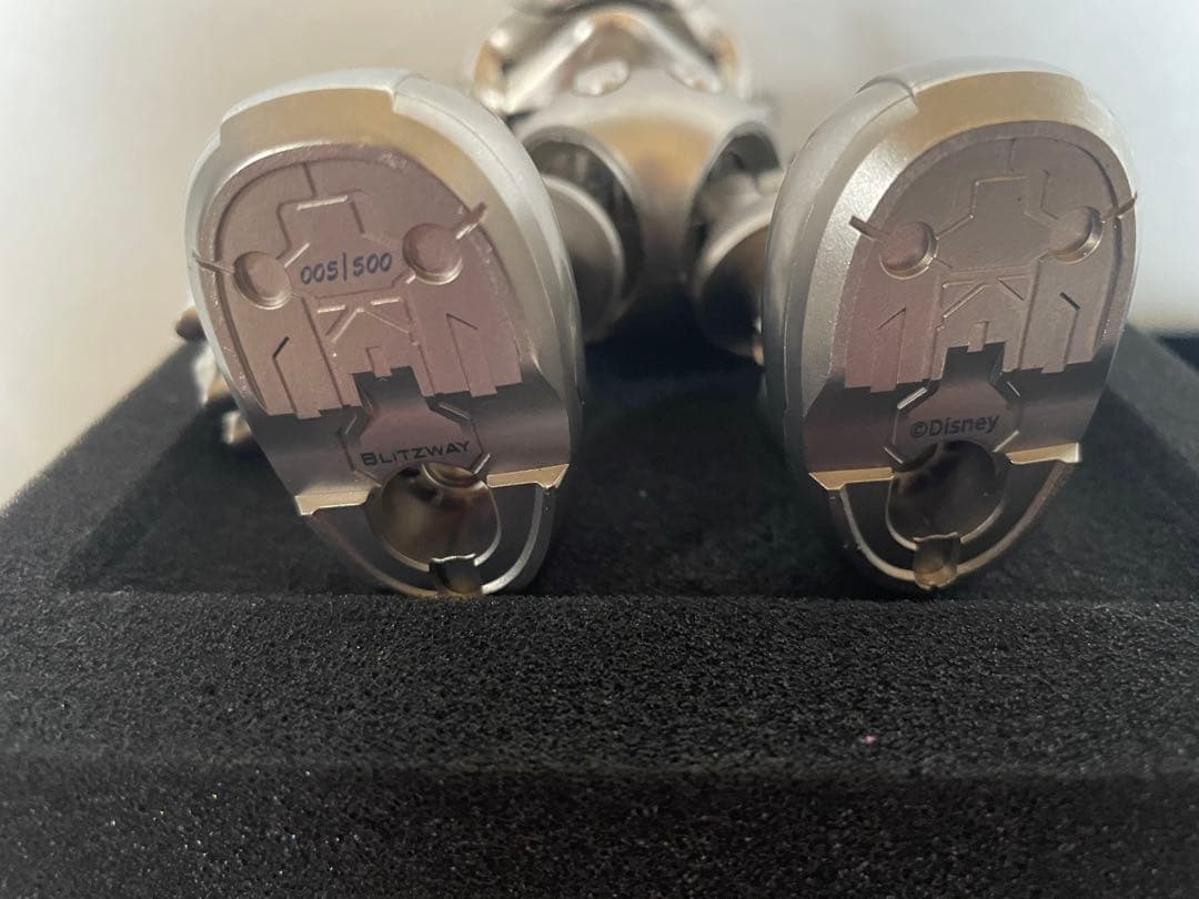 BLITZWAY ディズニー 100周年ミッキー 世界限定500体 チタン製