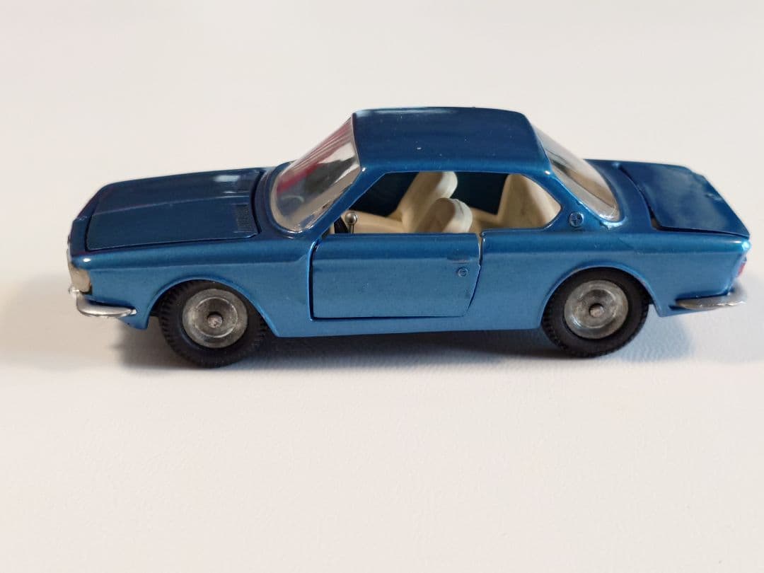 MEBETOYS 　A-17 BMW 2000 COUPE SPORT
