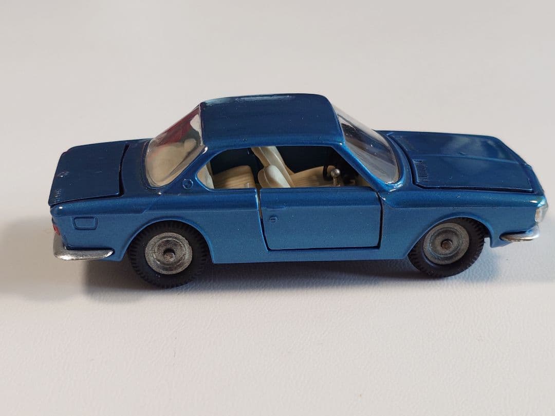 MEBETOYS 　A-17 BMW 2000 COUPE SPORT