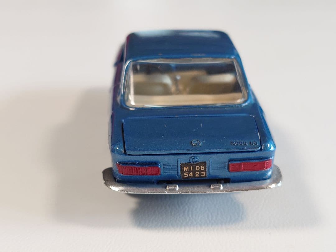 MEBETOYS 　A-17 BMW 2000 COUPE SPORT